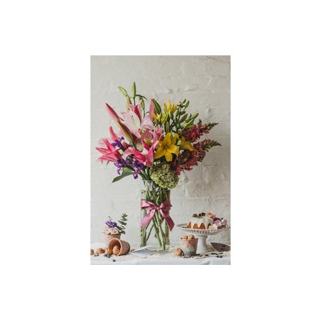 Alexia, Ramo de flores de colores.
